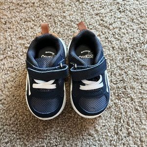 OshKosh B'gosh Retra Toddler Boys' Sneakers